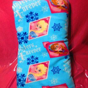 Frozen Sisters 89" x 58" Fleece Blanket